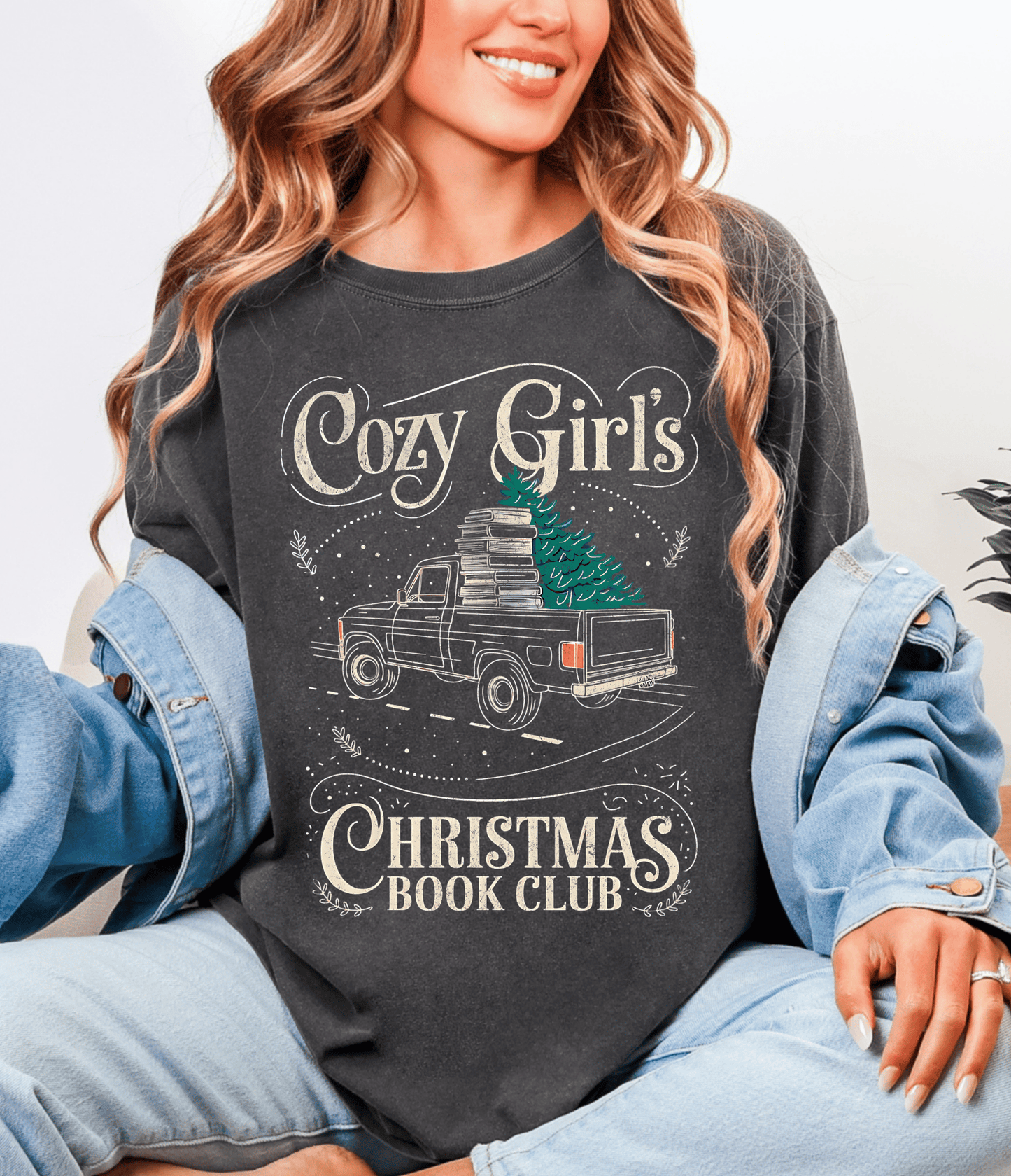 Cozy Girls Christmas Book Club T-Shirt