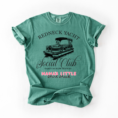 Redneck Yacht Social Club Tee – Party in Slow Motion 🚤🍻