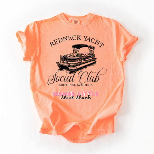 Redneck Yacht Social Club Tee – Party in Slow Motion 🚤🍻